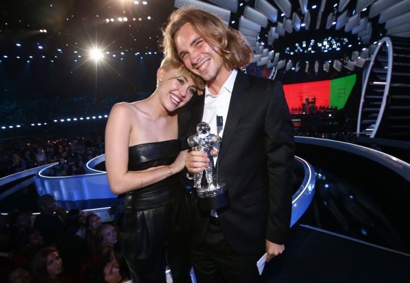 Miley Cyrus Raises More Than $200,000 for Small Nonprofit