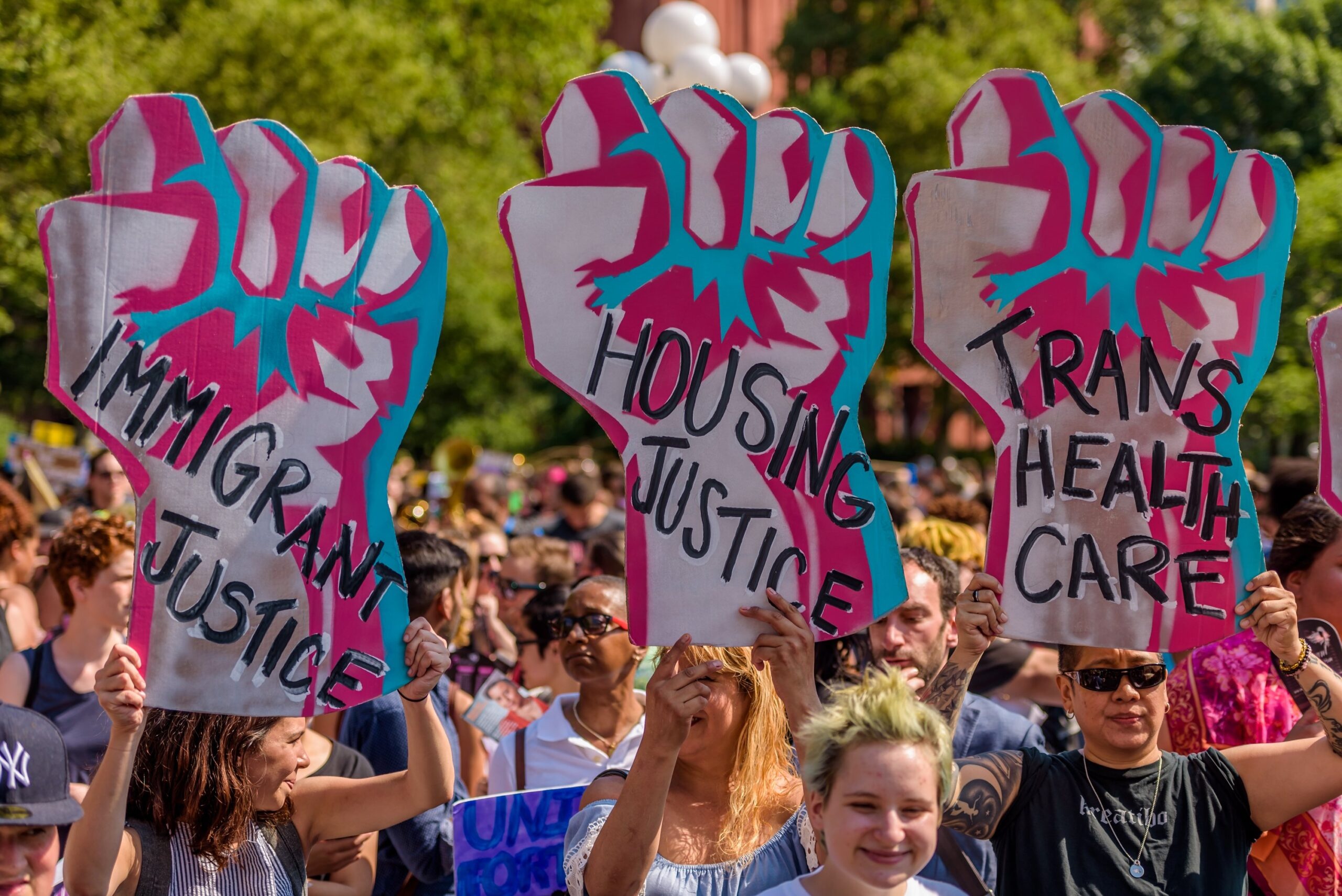 Philanthropy in a Time of Turmoil: 3 Cheers for the Establishment