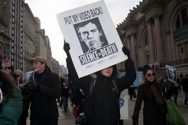 Smithsonian’s Board Failed in Crucifix Controversy