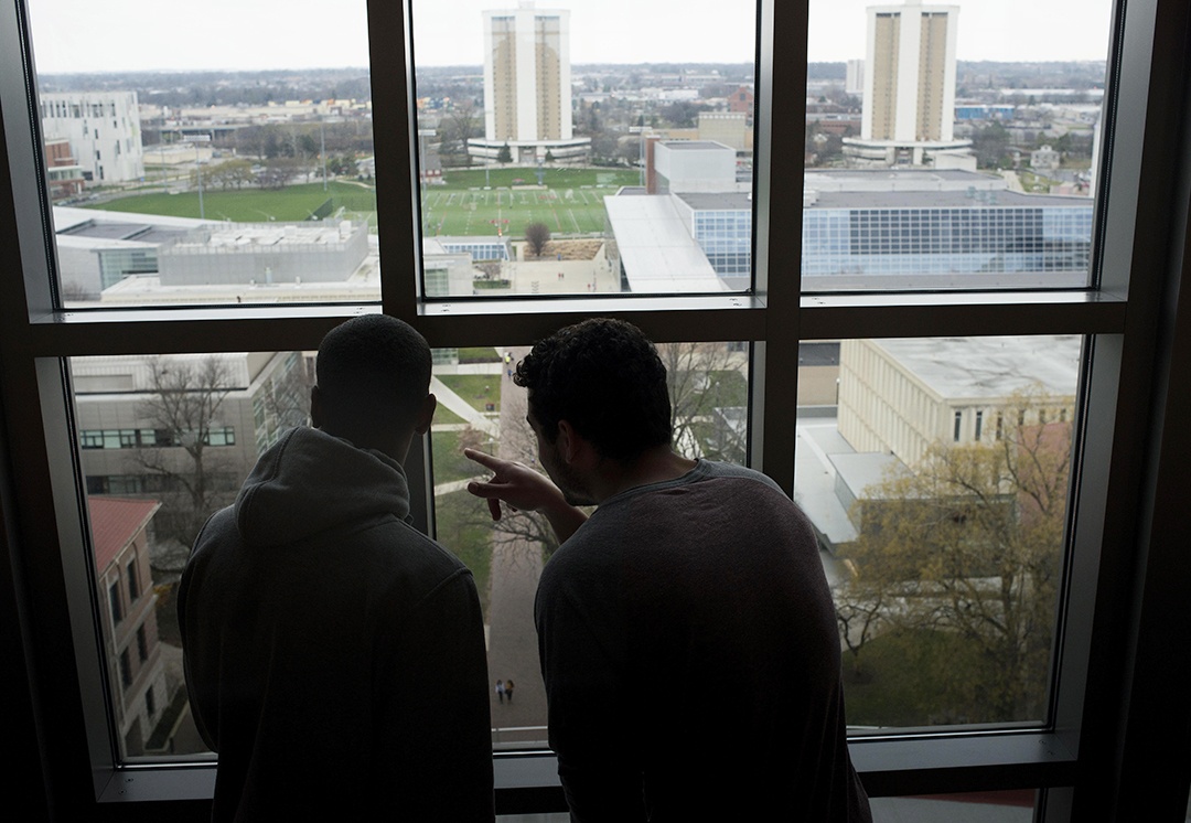 4 Ways to Ask Major Donors for Big Gifts