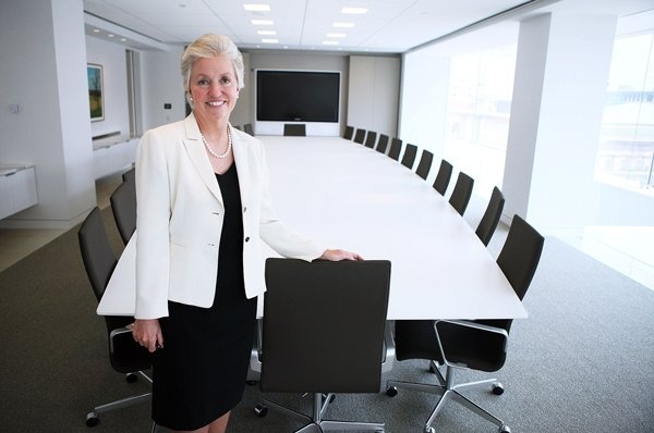 Women Remain Rare in the Ranks of Top-Earning Nonprofit CEOs