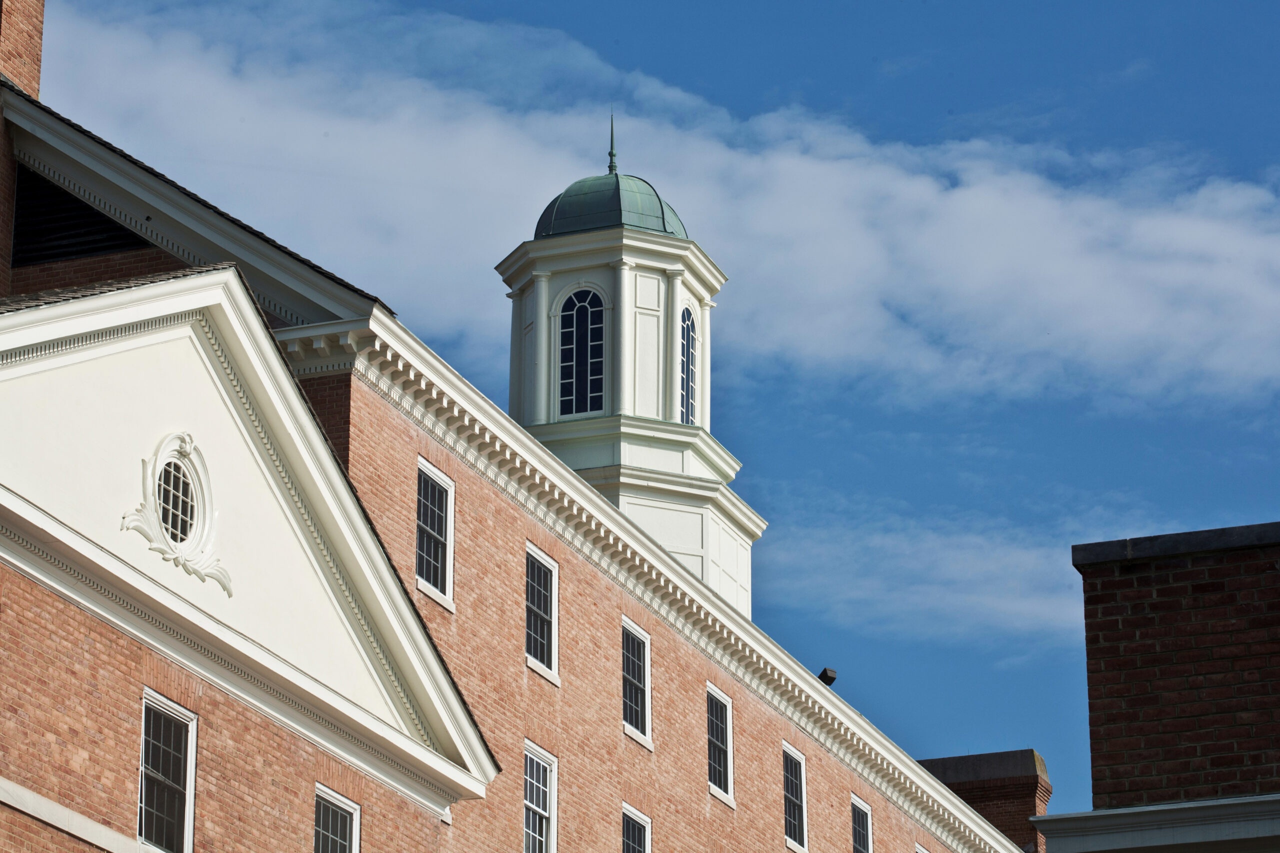 Giving to Higher Education Was Flat in 2020 Fiscal Year, New Report Says