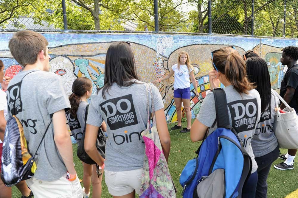 Half of American Teenagers Volunteer, Largely Because Their Friends Do